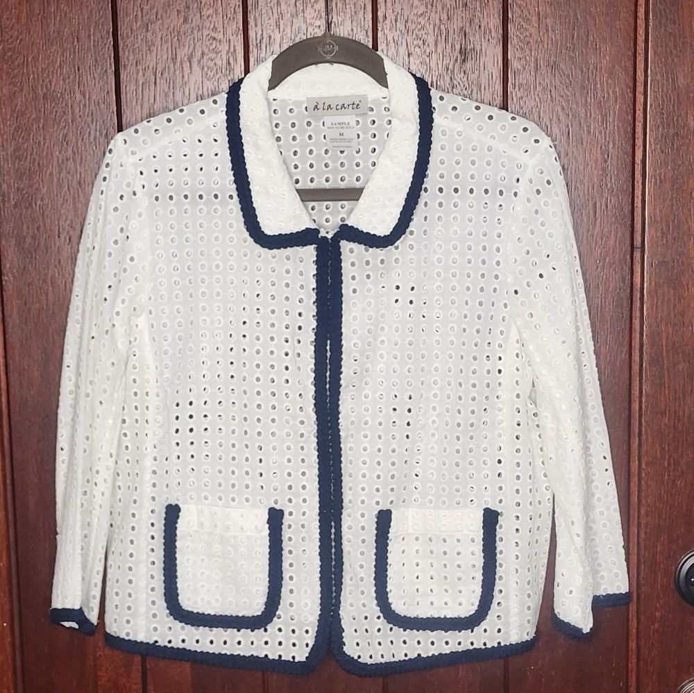 à la cart Blazer